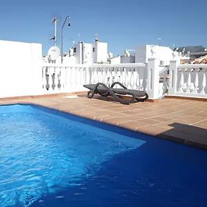 Pulguilla C Menyber , Nerja España